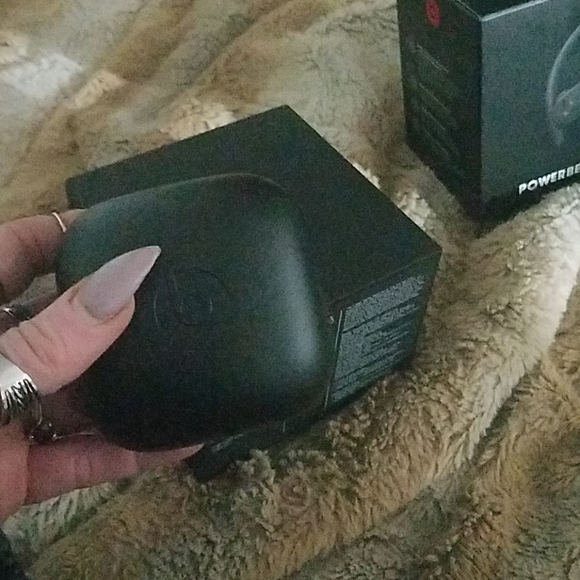 POWERBEATS PRO - Picture 6 of 8